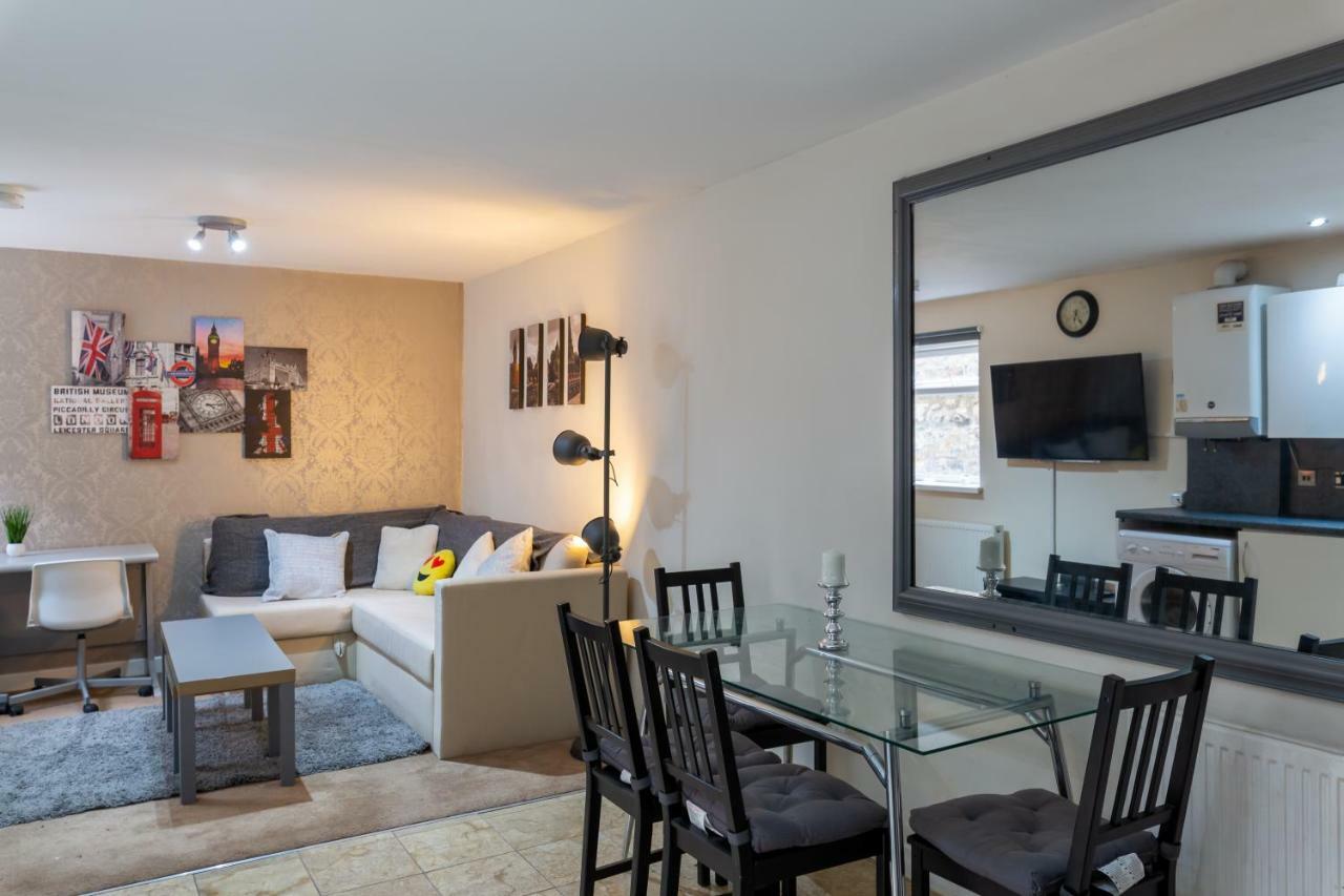 3 Bedroom Apartment Newcastle City Centre Екстериор снимка